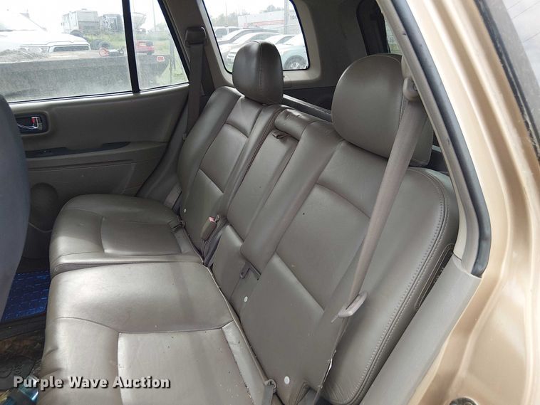 image for item DU3626 2004 Hyundai Santa Fe SUV