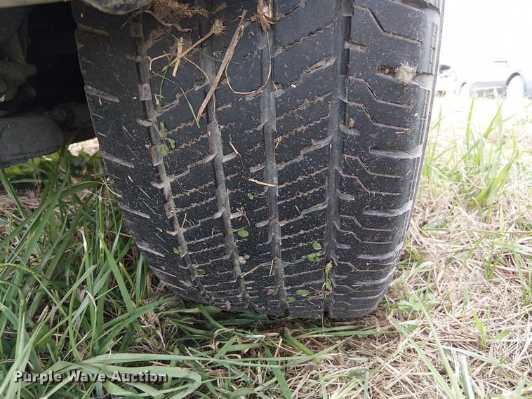 image for item DU3626 2004 Hyundai Santa Fe SUV