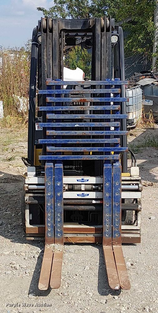 MONTACARGAS YALE GLC060VXNDSE085