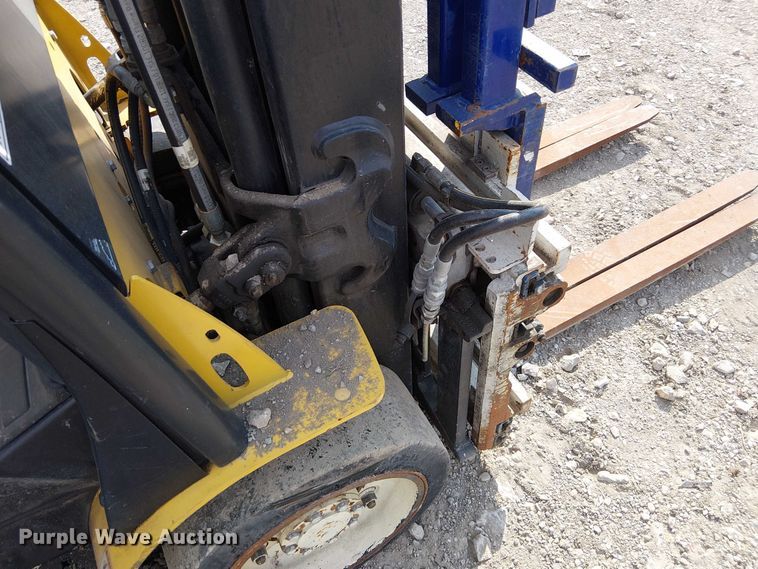 image for item DU3629 Yale GLC060VXNDSE085 forklift