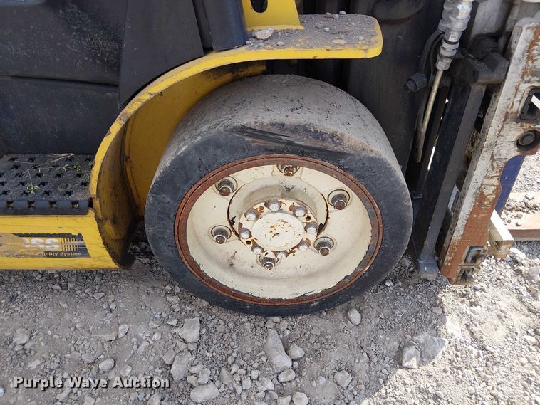 image for item DU3629 Yale GLC060VXNDSE085 forklift