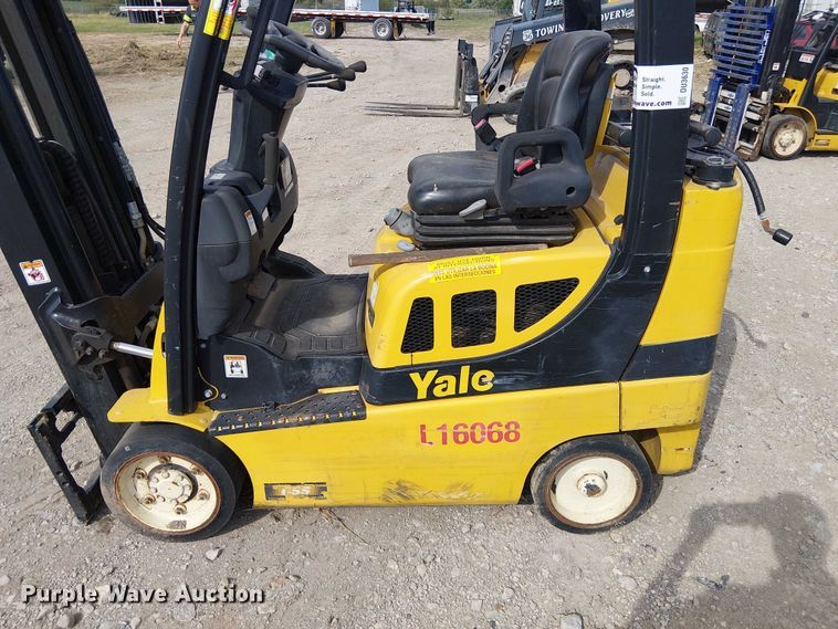 image for item DU3630 Yale GLC040SVXNRSE082 forklift