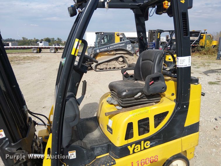 image for item DU3630 Yale GLC040SVXNRSE082 forklift