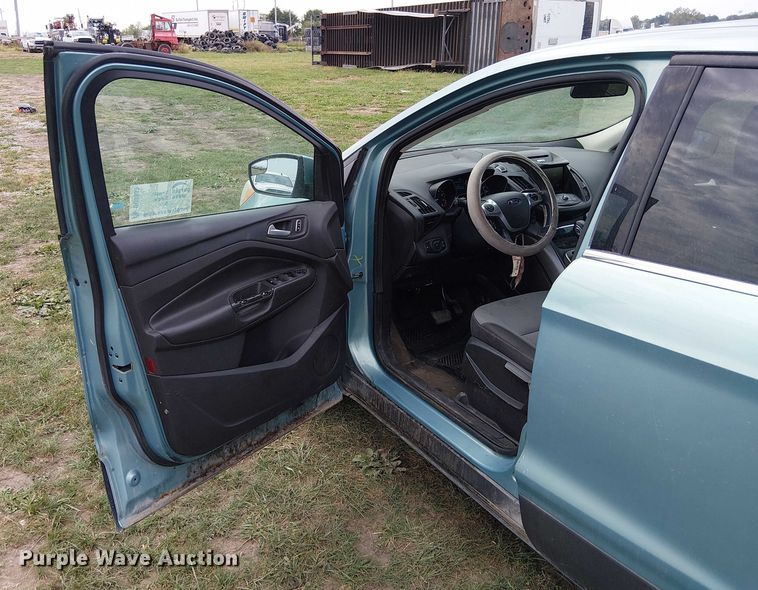 image for item DU3633 2013 Ford Escape SUV