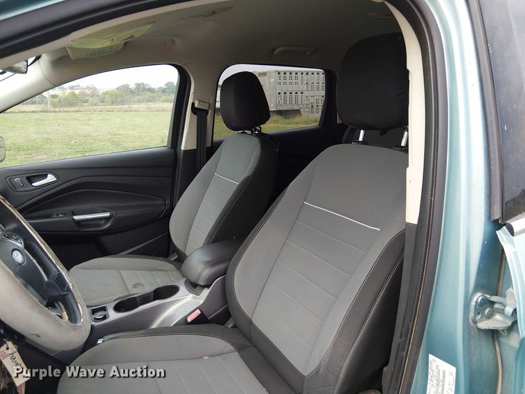 image for item DU3633 2013 Ford Escape SUV