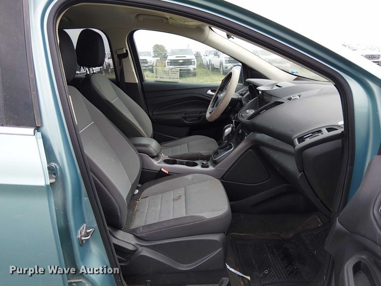 image for item DU3633 2013 Ford Escape SUV