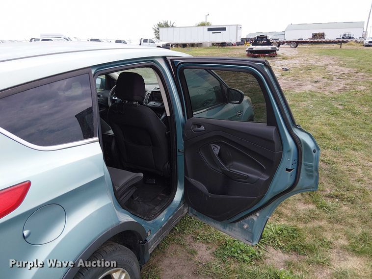 image for item DU3633 2013 Ford Escape SUV