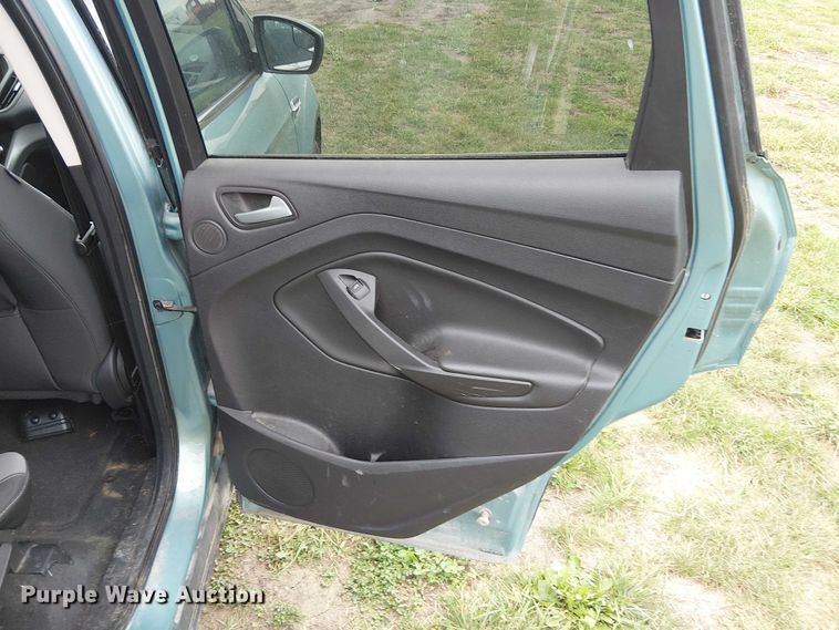 image for item DU3633 2013 Ford Escape SUV