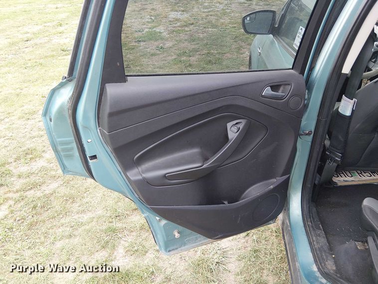 image for item DU3633 2013 Ford Escape SUV