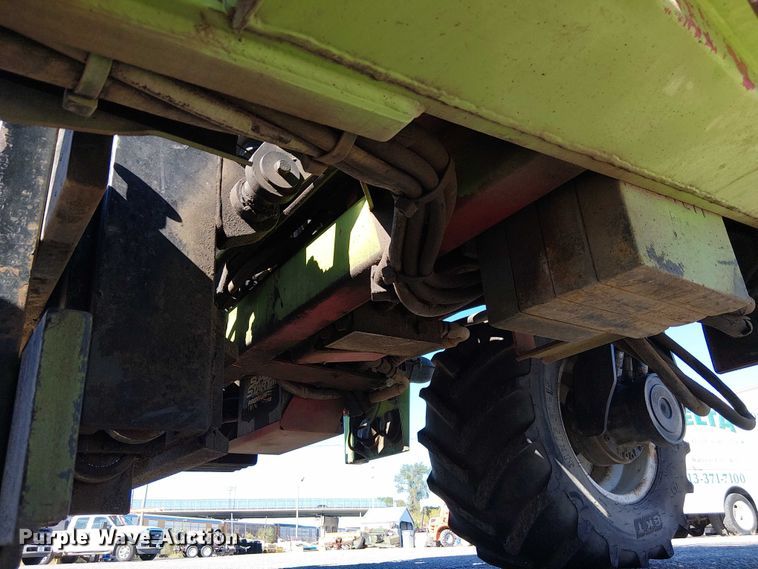 image for item DU3659 2005 Moffett M5500 forklift