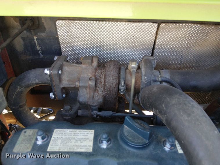 image for item DU3659 2005 Moffett M5500 forklift