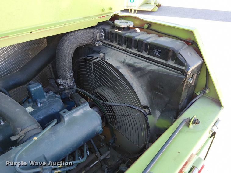 image for item DU3659 2005 Moffett M5500 forklift