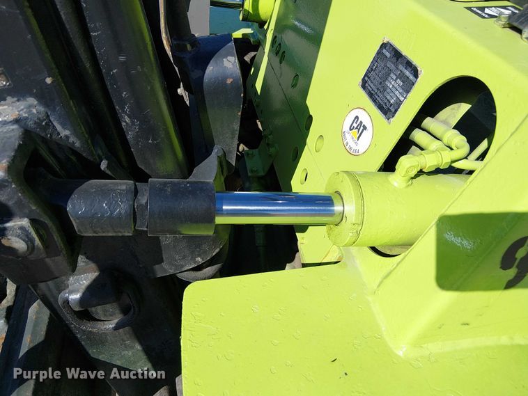 image for item DU3665 Caterpillar GP40 forklift