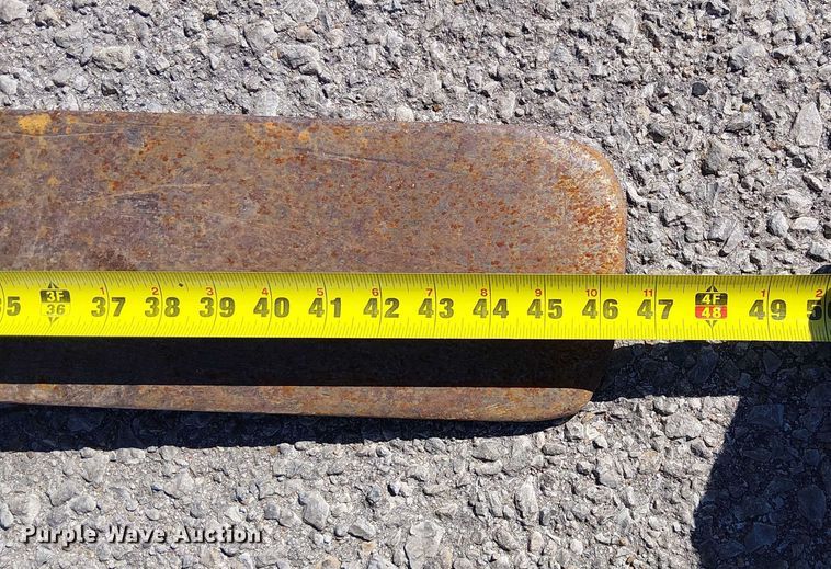 image for item DU3665 Caterpillar GP40 forklift