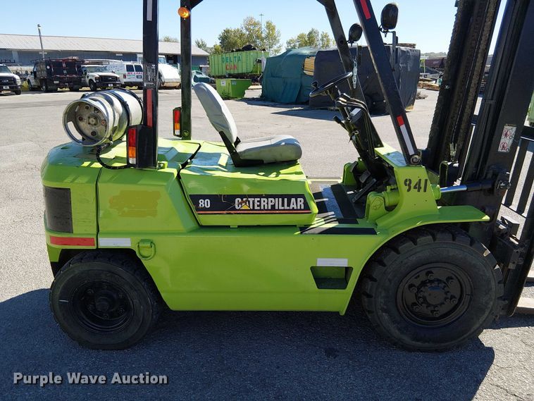 image for item DU3665 Caterpillar GP40 forklift