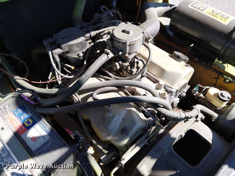 image for item DU3665 Caterpillar GP40 forklift