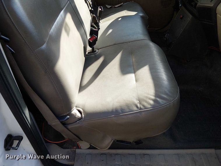 image for item DU3675 2008 Ford F250  utility bed pickup truck