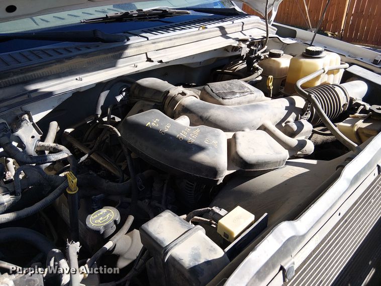 image for item DU3675 2008 Ford F250  utility bed pickup truck