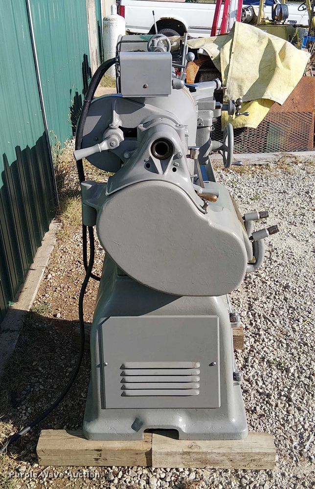 image for item DU3678 South Bend CL155E  lathe