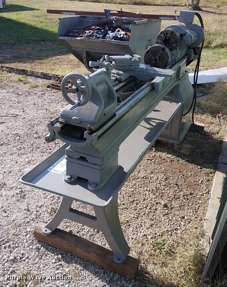 image for item DU3678 South Bend CL155E  lathe