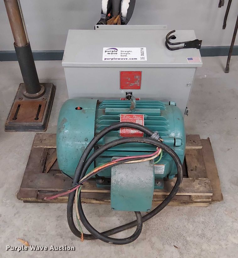 image for item DU3714 Arco Electric Roto-Phase CC-HOA rotary phase converter