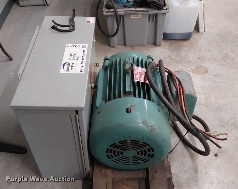 image for item DU3714 Arco Electric Roto-Phase CC-HOA rotary phase converter