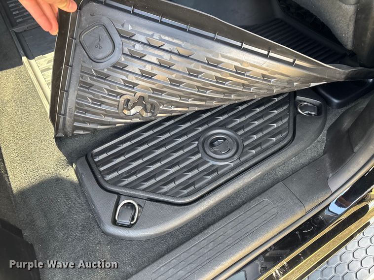 image for item DU9339 2021 RAM 1500 Bighorn Crew Cab pickup truck