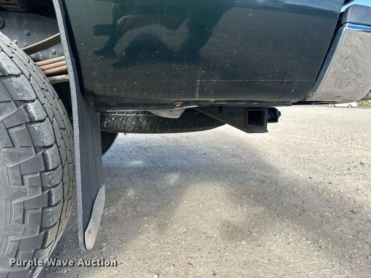 image for item DW4269 2015 Ford F350 Super Duty Crew Cab pickup truck