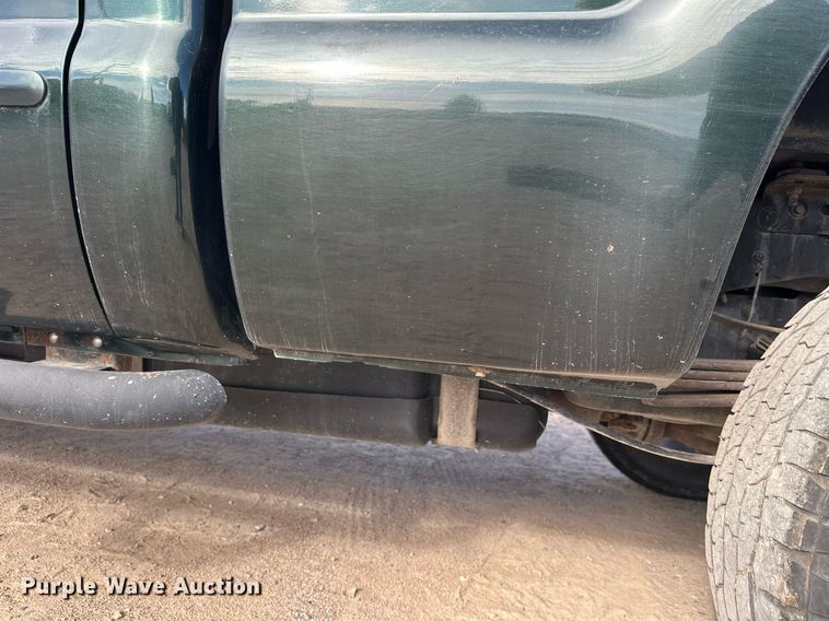 image for item DW4269 2015 Ford F350 Super Duty Crew Cab pickup truck