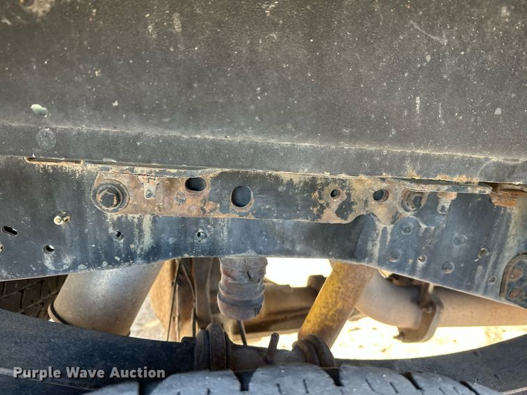 image for item DW4269 2015 Ford F350 Super Duty Crew Cab pickup truck