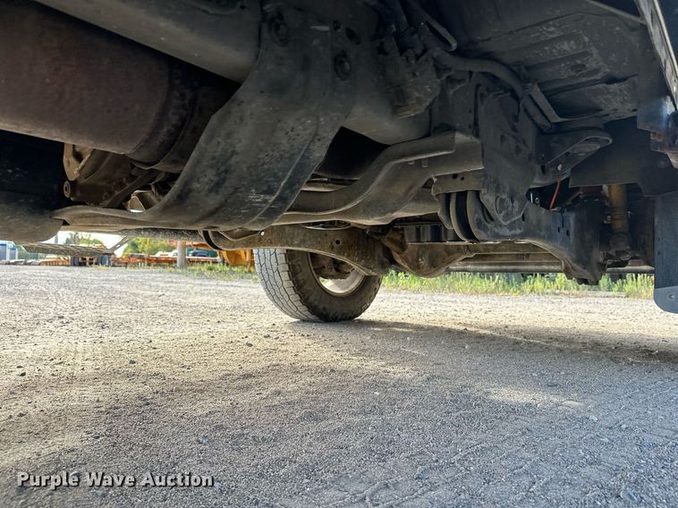 image for item DW4269 2015 Ford F350 Super Duty Crew Cab pickup truck