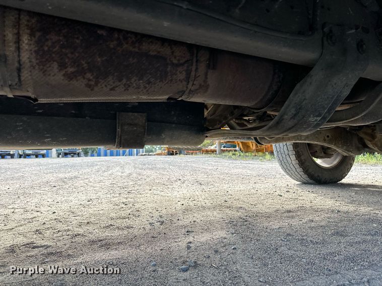 image for item DW4269 2015 Ford F350 Super Duty Crew Cab pickup truck