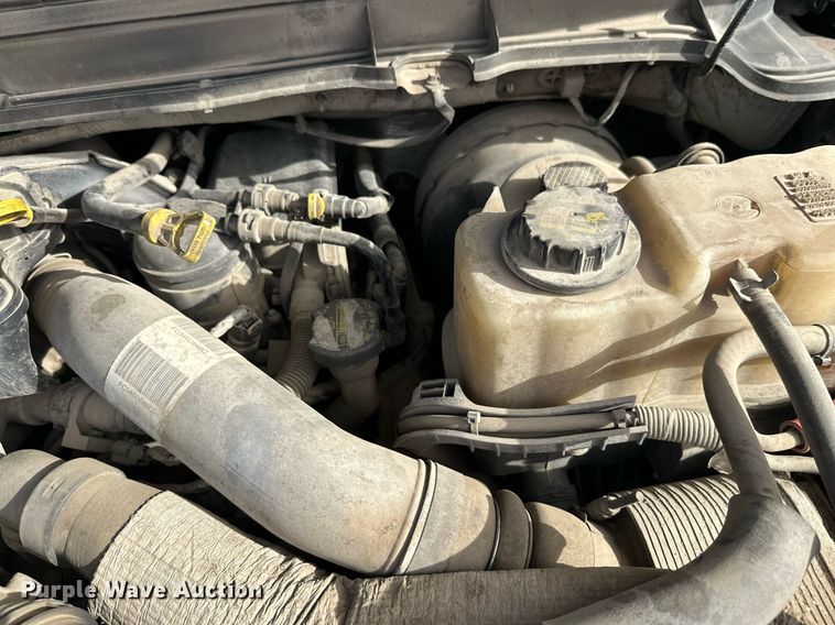 image for item DW4269 2015 Ford F350 Super Duty Crew Cab pickup truck