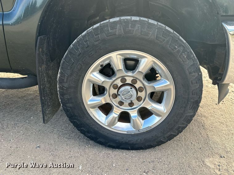 image for item DW4269 2015 Ford F350 Super Duty Crew Cab pickup truck