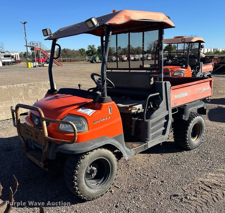 image for item DW4304 2001 Kubota RTV900 utility vehicle