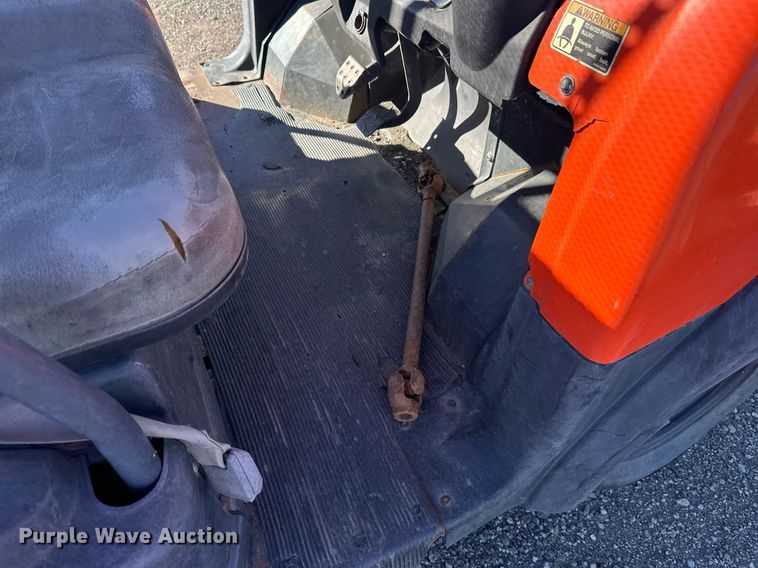 image for item DW4304 2001 Kubota RTV900 utility vehicle