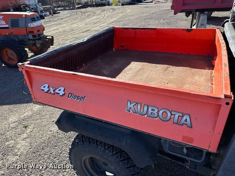 image for item DW4304 2001 Kubota RTV900 utility vehicle