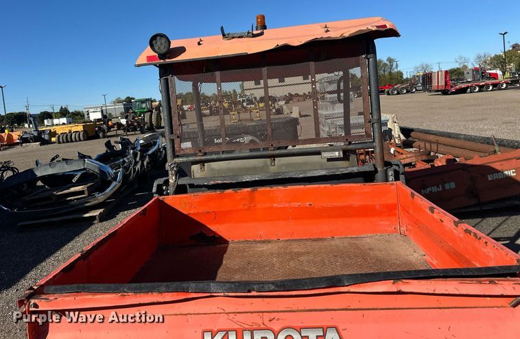 image for item DW4304 2001 Kubota RTV900 utility vehicle