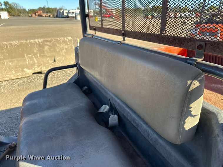 image for item DW4304 2001 Kubota RTV900 utility vehicle