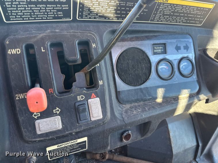 image for item DW4304 2001 Kubota RTV900 utility vehicle