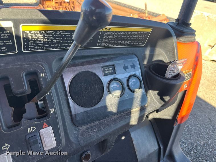 image for item DW4304 2001 Kubota RTV900 utility vehicle