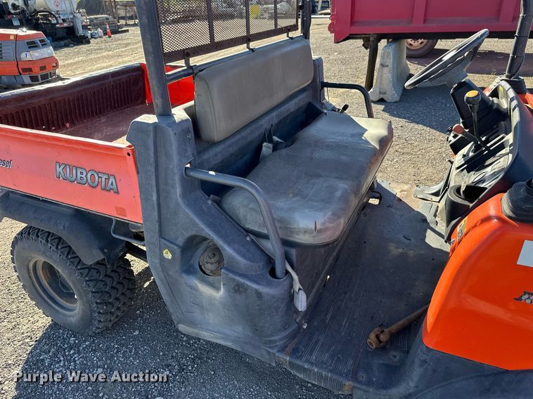 image for item DW4304 2001 Kubota RTV900 utility vehicle