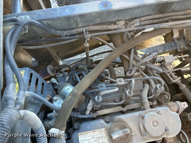 image for item DW4304 2001 Kubota RTV900 utility vehicle