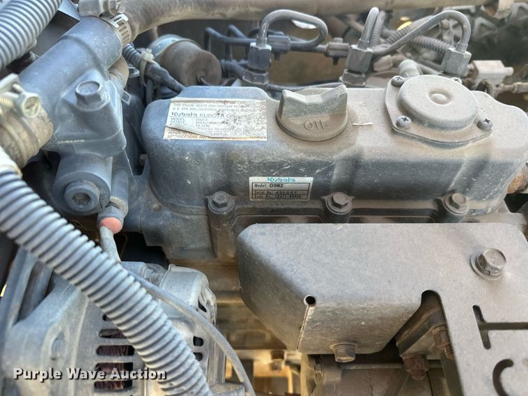 image for item DW4304 2001 Kubota RTV900 utility vehicle