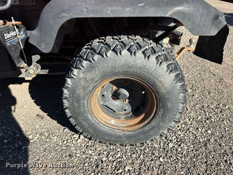 image for item DW4304 2001 Kubota RTV900 utility vehicle