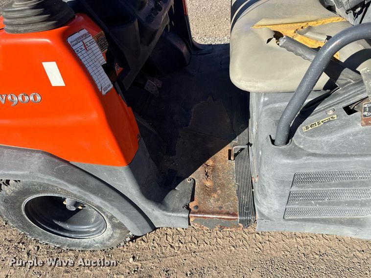 image for item DW4305 Kubota RTV9000 utility vehicle