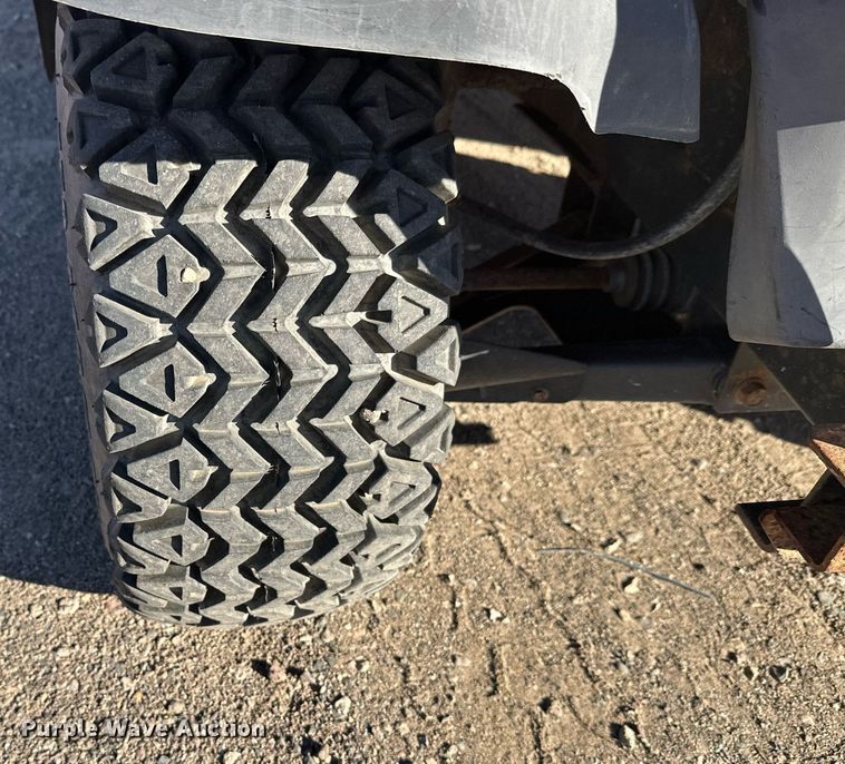 image for item DW4305 Kubota RTV9000 utility vehicle