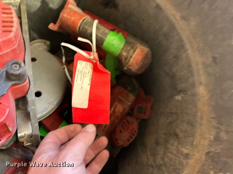 image for item DW4312 Tools