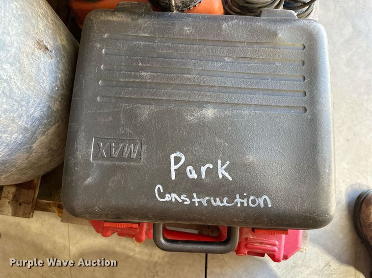 image for item DW4312 Tools