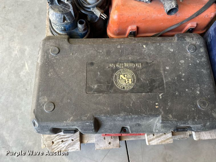 image for item DW4312 Tools